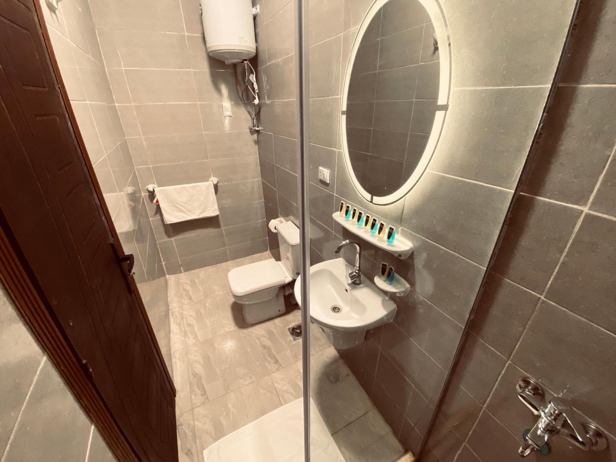 Global Pyramids View Inn Kafrat al Jabal Экстерьер фото